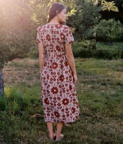 The Dawn Dress Petites | Ruby Garden -Ivona Sale Store 1 b401e463 773b 4400 adb9 aef32d0e4ea5