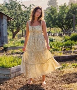 The Adele Dress | Daisy Green 9 The Adele Dress | Daisy Green -Ivona Sale Store Adele4 e64fd770 5db5 4db9 93fa f8fdc7dbce2a