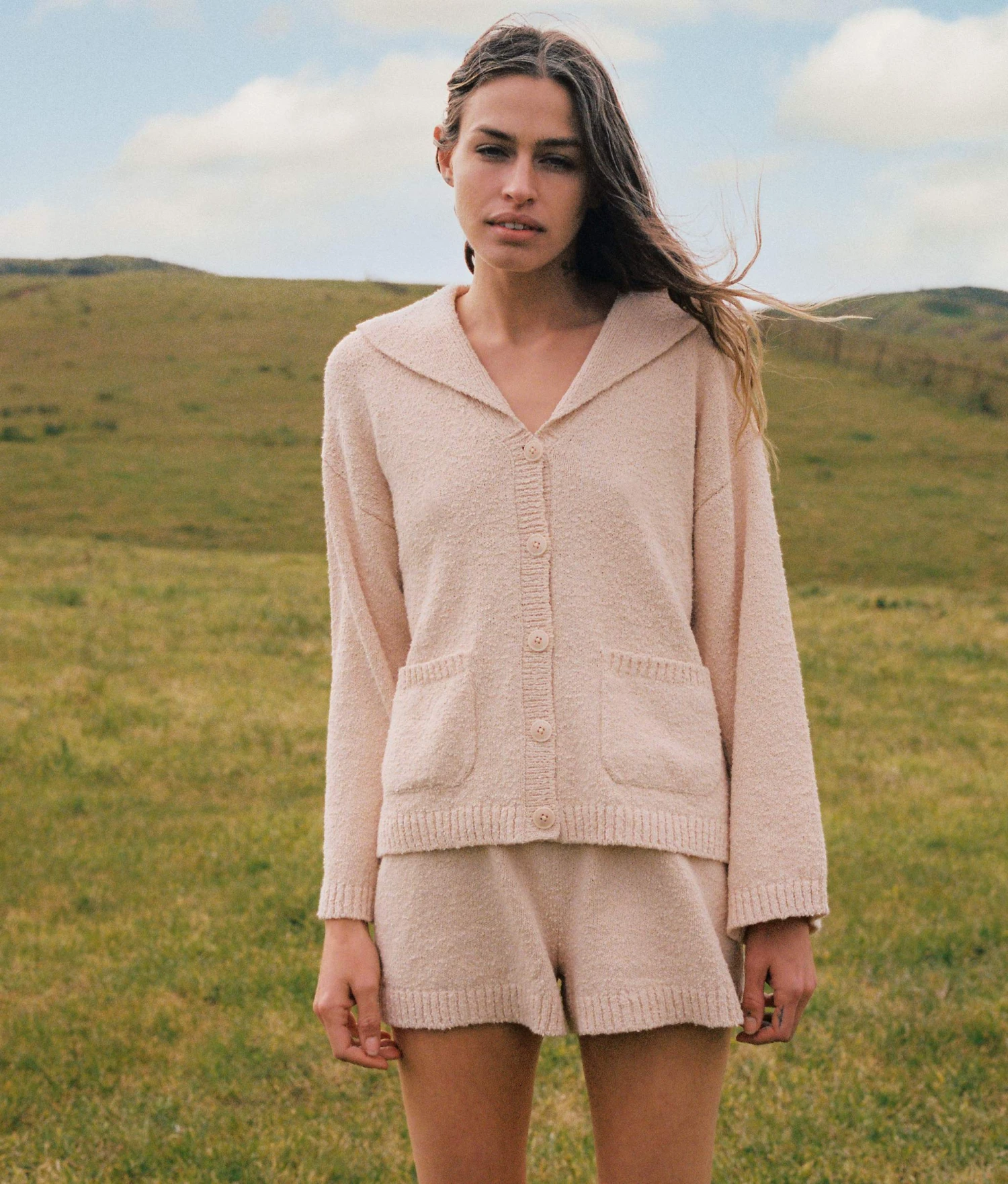 The Aura Sweater | Linen Boucle 5 The Aura Sweater | Linen Boucle - Image 5