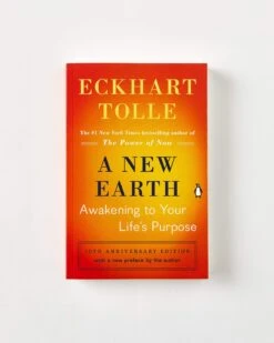 A New Earth By Eckhart Tolle