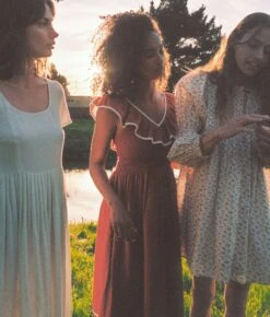 The Cierra Dress Petites | Rojo Khadi -Ivona Sale Store Cierra5 80859e6e 3a28 4637 89d7 e6760057bf8a