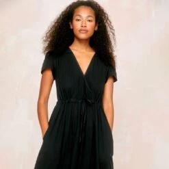 The Dawn Dress Petites | Eclipse 12 The Dawn Dress Petites | Eclipse -Ivona Sale Store Dawn fb feed d13df4bc 6ea4 4e09 9ede c4f9d6a74b7a