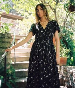 The Dawn Dress | Noir Dancing Chamomile -Ivona Sale Store Dawn1 e4e0ce9b 6a2e 4d04 9b9b 6f32ce9ba5af