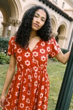 The Dawn Dress | Crimson Daisy 9 The Dawn Dress | Crimson Daisy -Ivona Sale Store Dawn2 2 f4972602 8b22 4a70 9e48 599ea9df357d