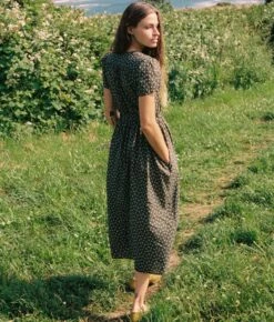 The Dawn Dress | Night Strawberry -Ivona Sale Store DawnNightStrawberry2 a2ea904f 6b85 4a64 a4f3 1596998ba704