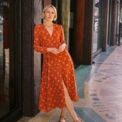 The Elsa Dress | Mums Ditsy Ruby -Ivona Sale Store Elsa fb feed b3aa68aa 678d 485f bafa 1a3a994e7e3c