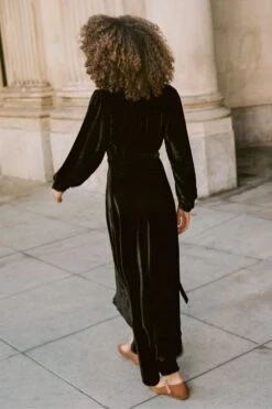 The Elsa Dress | Noir Velvet -Ivona Sale Store Elsa3 4a3f96f2 debe 4cdd 8227 cfdd9fb91727