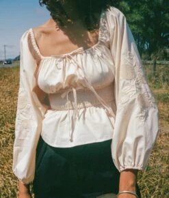 The Sammi Blouse | Pomegranate -Ivona Sale Store Sammi1 dfaa3acc 6d9a 4bfe b157 2d943ef34ba7