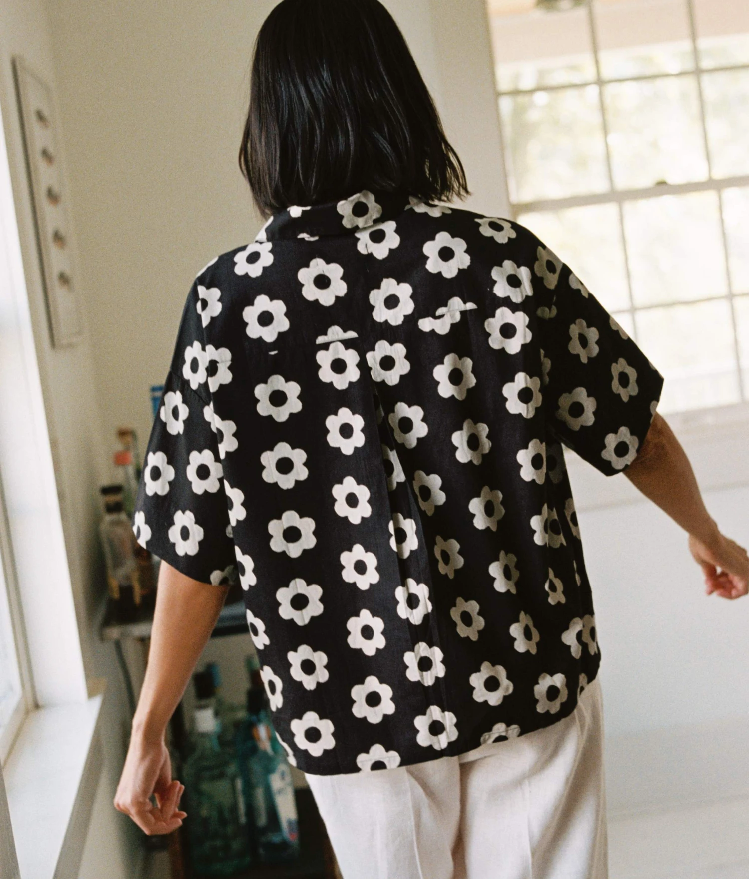 The Skylar Top | Noir Daisy 5 The Skylar Top | Noir Daisy - Image 5