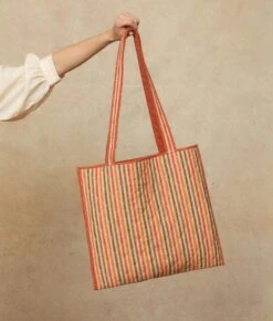 Quilted Tote | Spring Harvest -Ivona Sale Store Tote1 720bde30 fe01 41da a4b9 261682d2426f